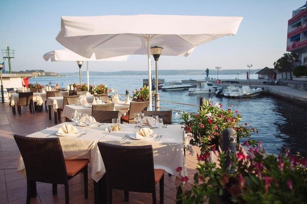Apartments Vila Barka Portoroz Luaran gambar