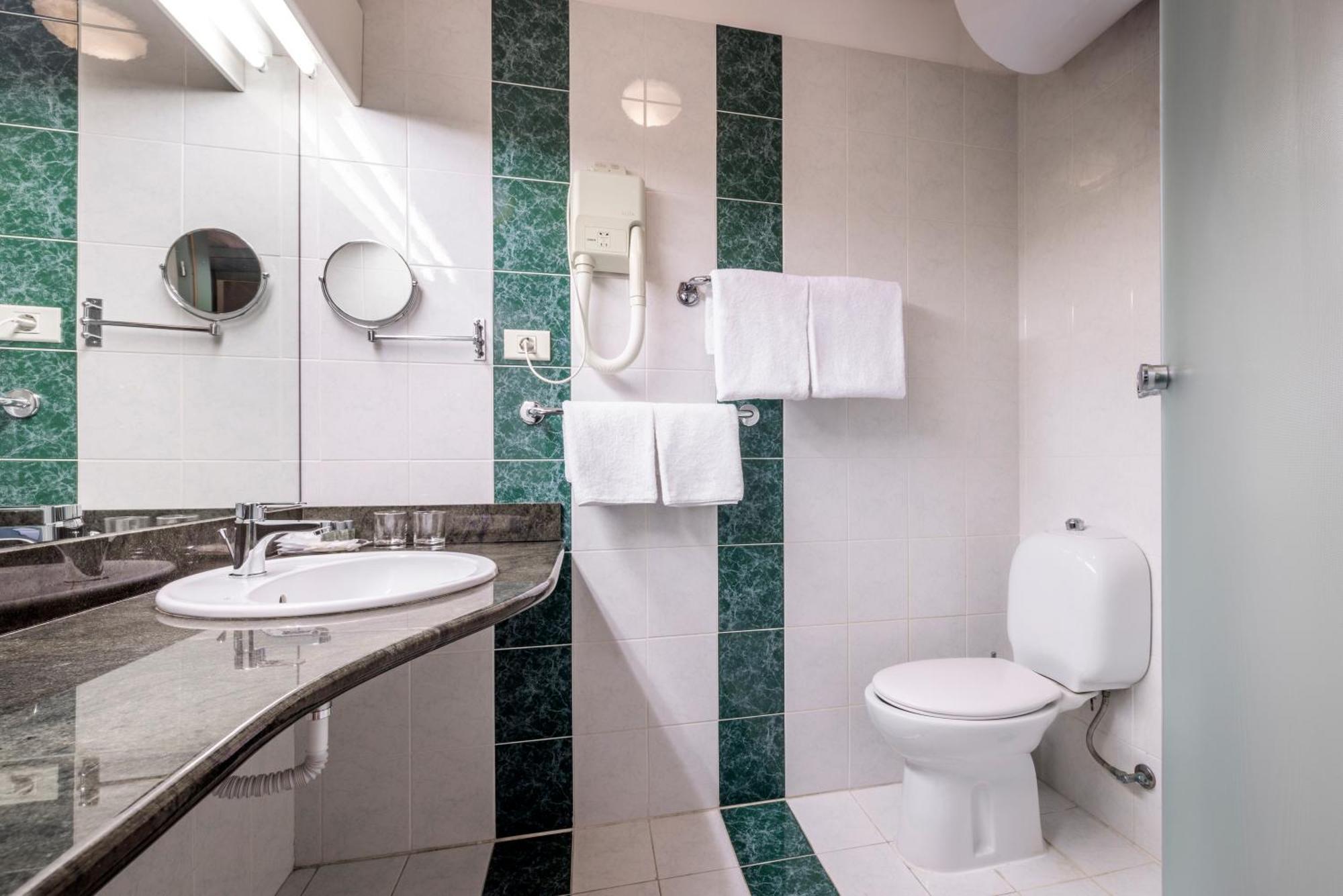 Apartments Vila Barka Portoroz Luaran gambar